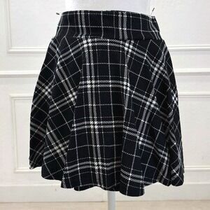 DJT Womens Black White Plaid High Waisted Skater Skort Mini Skirt Shorts XS NWT